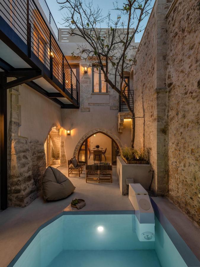 Sutor Chic Manor Hotel 레팀노 외부 사진