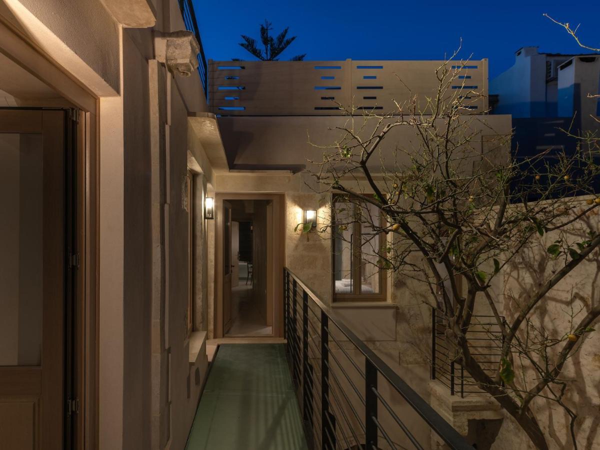 Sutor Chic Manor Hotel 레팀노 외부 사진